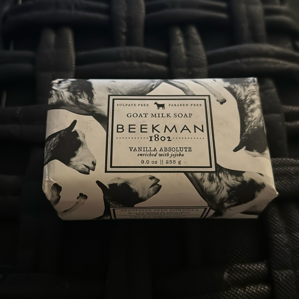 Beekman 1802 vanilla absolute 9 oz